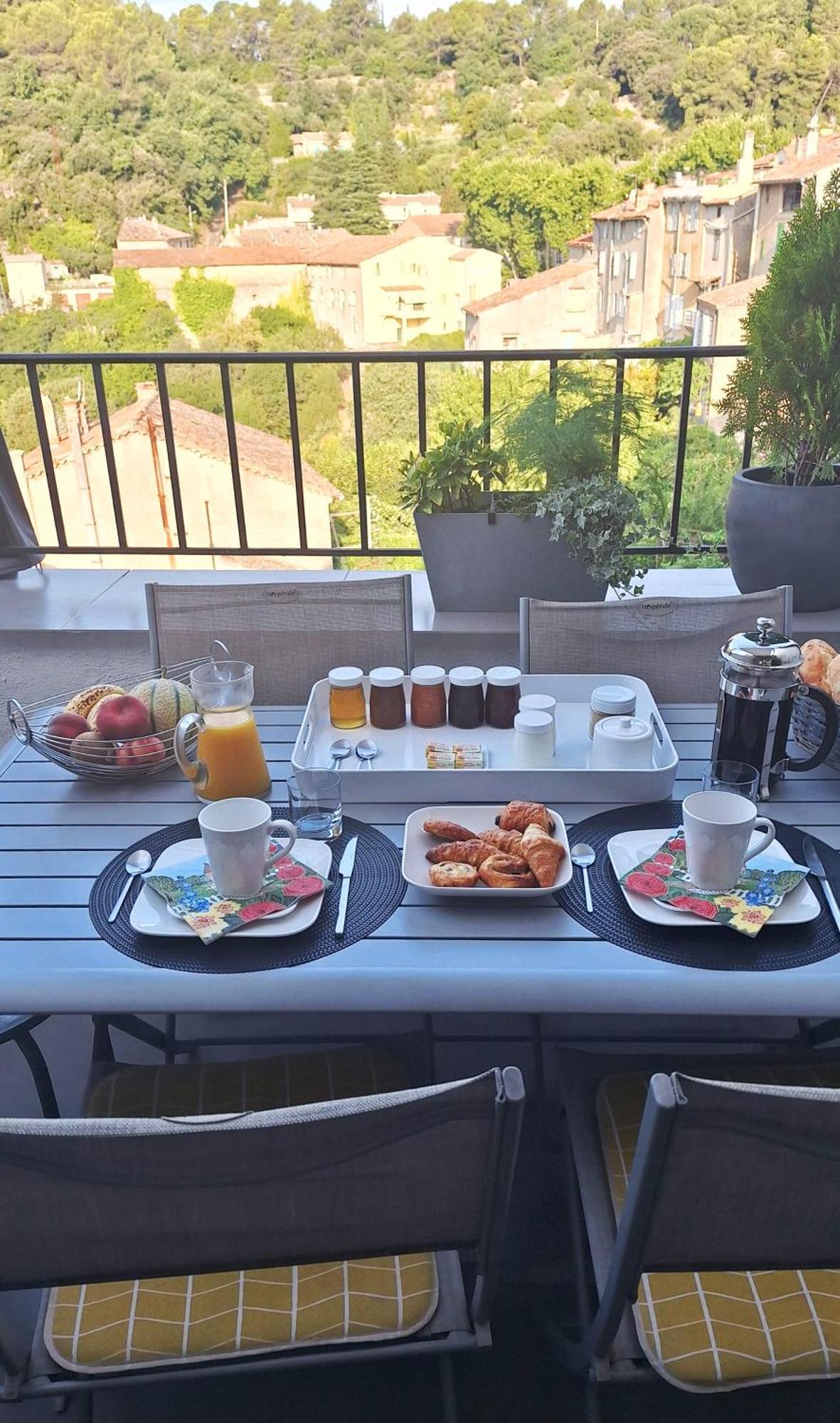 Chambre D Hotes "Lilimyna" Avec Petit Dejeuner Barjols Luaran gambar